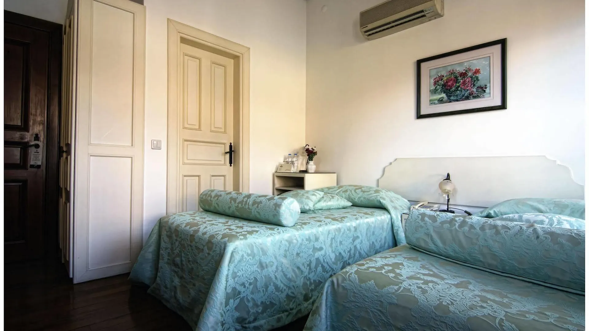 ***  Minyon Hotel Antalya Turkey
